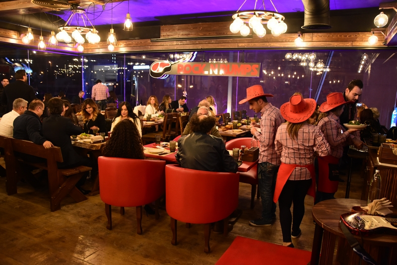 Opening of Rock N Rumps